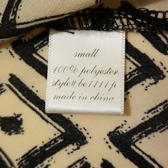 Geometric Aztec Tank - Picture 3 of 3